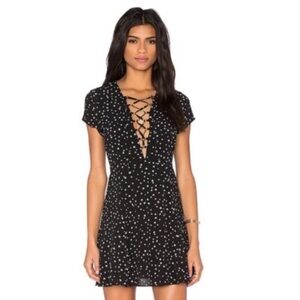 WYLDR Revolve Black & White Star Printed HAYLEY Mini Dress Lace-up V-neck